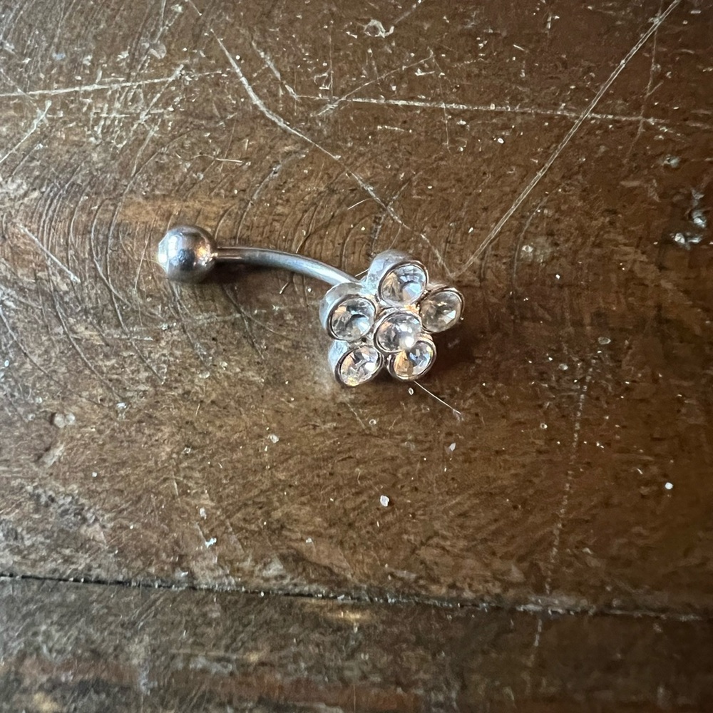 Silver Flower Belly Button Ring